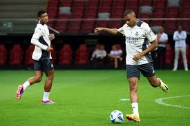 郑怡静则尝 郑怡静则尝